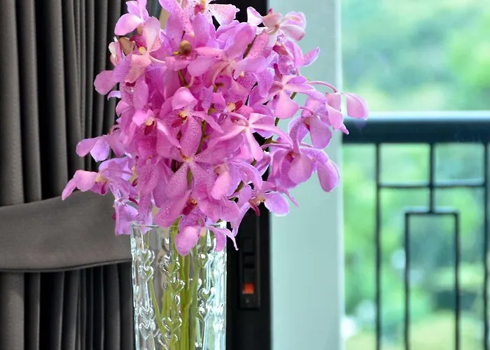 Hotel Norn Canalside โรงแรมนอนริมคลอง