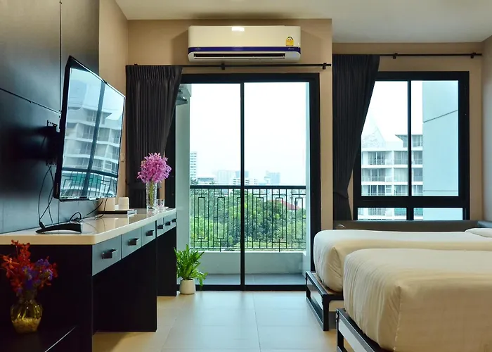 מלון Norn Canalside โรงแรมนอนริมคลอง 3*