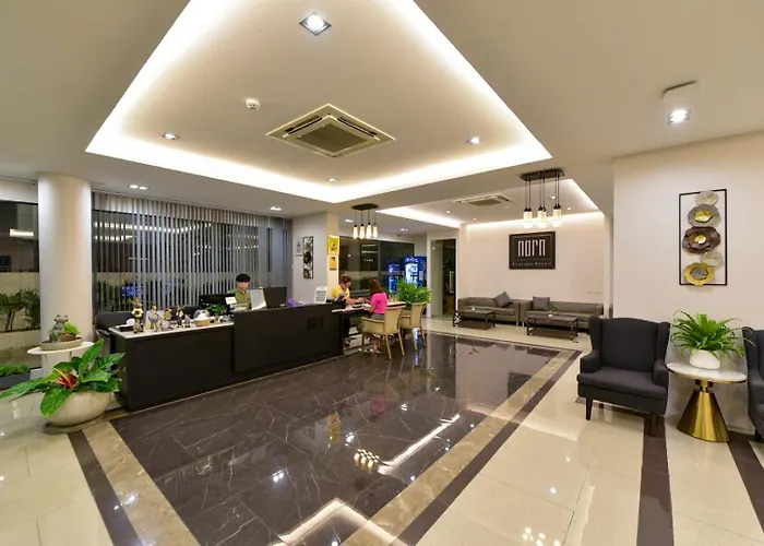 Norn Canalside โรงแรมนอนริมคลอง Hotel 3*