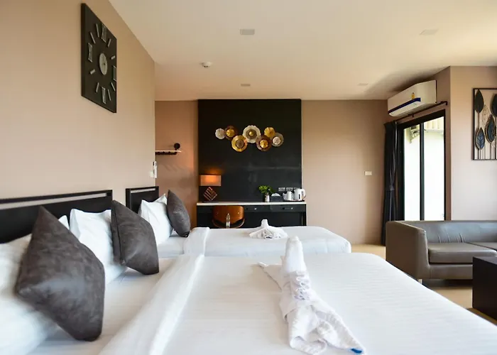 Hotel Norn Canalside 3*