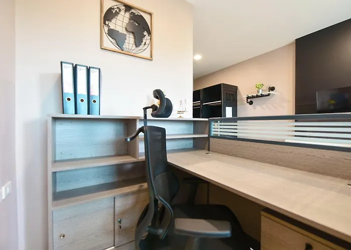 Norn Canalside โรงแรมนอนริมคลอง Hotel