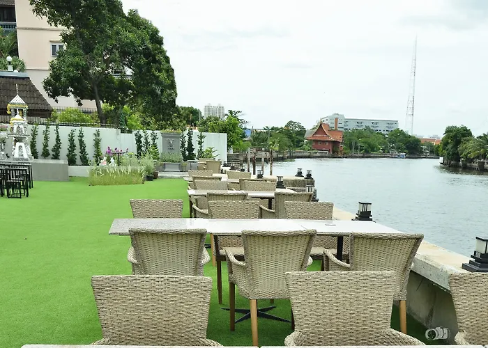 Hotel Norn Canalside โรงแรมนอนริมคลอง Bangkok