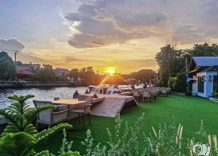 Hotel Norn Canalside โรงแรมนอนริมคลอง 3*