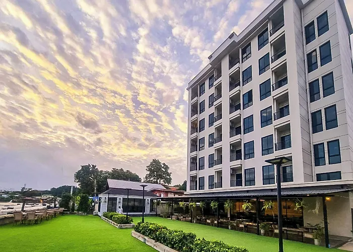 Norn Canalside โรงแรมนอนริมคลอง